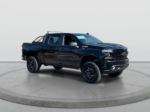 Used 2019 Chevrolet Silverado 1500 RST w/ All-Star Edition AWD/4WD image 2