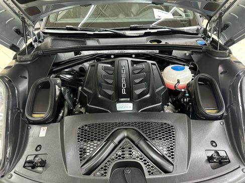 Used 2016 Porsche Macan S image 44