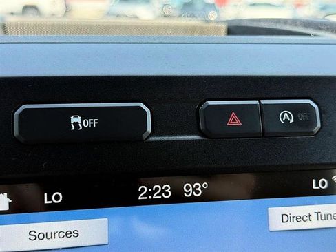Used 2018 Ford F150 Lariat AWD/4WD image 34