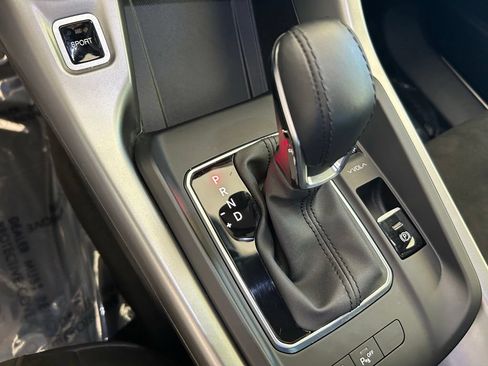 Certified 2025 Dodge Hornet R/T AWD/4WD image 9