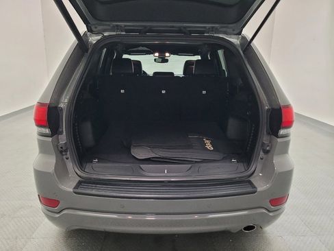 Used 2022 Jeep Grand Cherokee Laredo X RWD image 29
