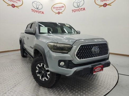 Used 2018 Toyota Tacoma TRD Off-Road w/ Technology Package AWD/4WD image 1