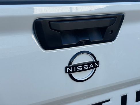 New 2026 Nissan Frontier SV w/ SV Convenience Package image 25