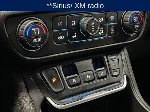 Used 2018 GMC Terrain Denali w/ Advanced Safety Package image 11