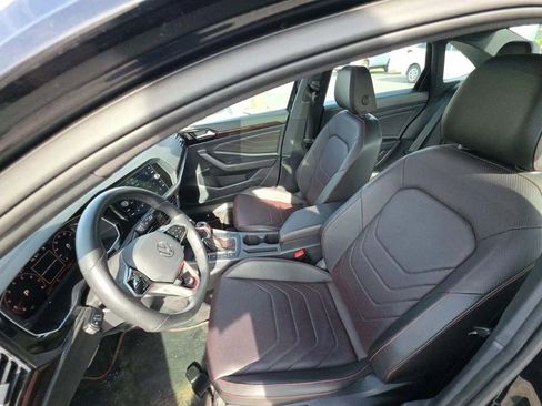 Used 2023 Volkswagen Jetta GLI Autobahn image 5