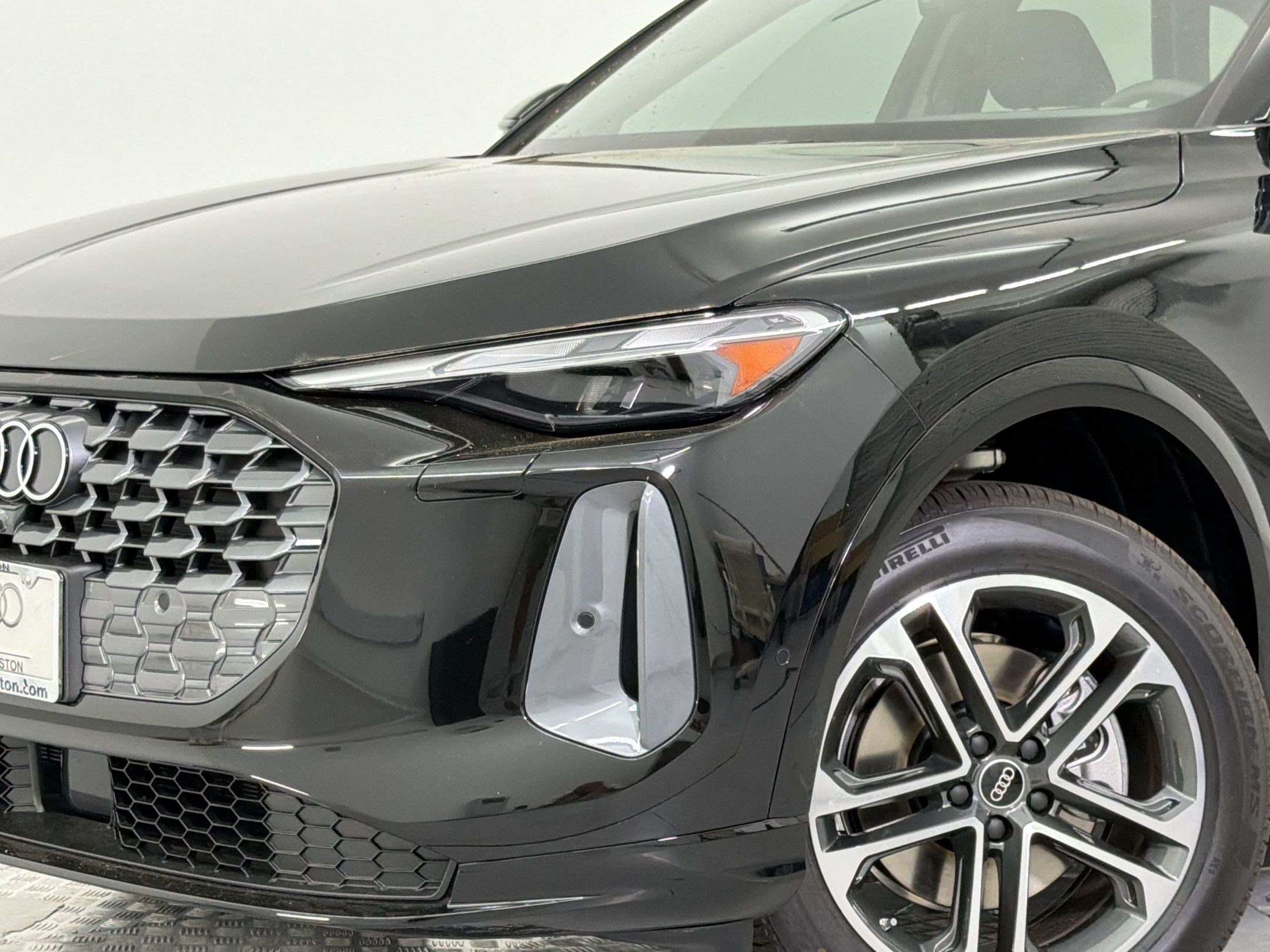 New 2026 Audi Q5 Premium AWD/4WD image 11