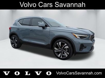 Certified 2023 Volvo XC40 B5 Plus w/ Protection Package Premier