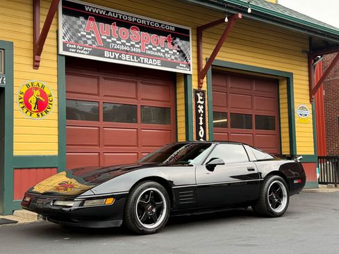 Used 1993 Chevrolet Corvette Coupe RWD image 9