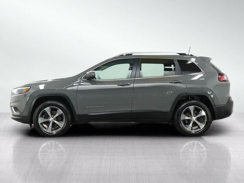 Used 2019 Jeep Cherokee Limited AWD/4WD image 2