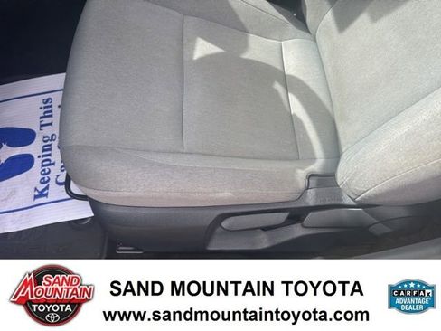 Used 2025 Toyota Camry LE image 11