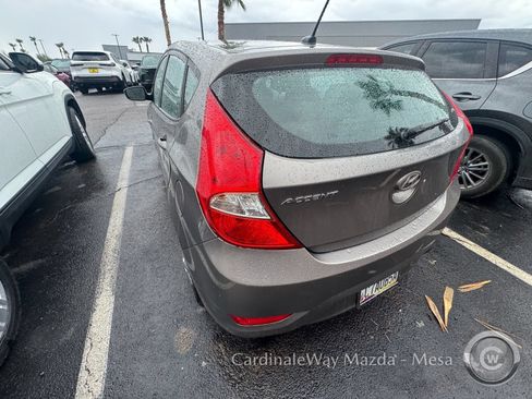 Used 2017 Hyundai Accent SE FWD image 5