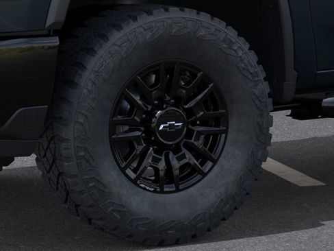 New 2026 Chevrolet Silverado 2500 ZR2 w/ LPO, Dark Essentials Package AWD/4WD image 11
