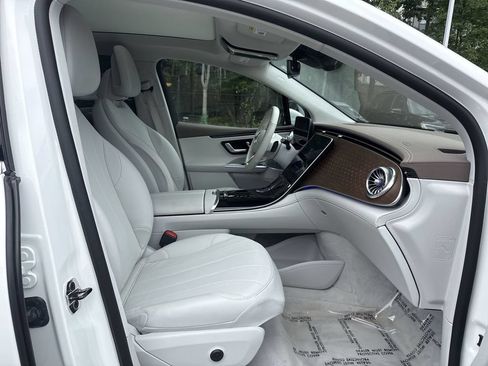 Used 2023 Mercedes-Benz EQE 350+ 4MATIC SUV image 25