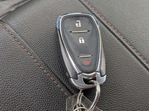 Used 2019 Chevrolet Traverse LS FWD image 34