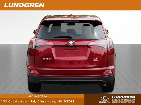Used 2018 Toyota RAV4 LE w/ All Weather Liner Package AWD/4WD image 29