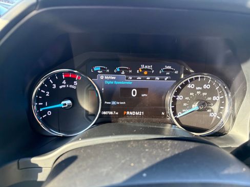 Used 2018 Ford F350 Platinum w/ Platinum Ultimate Package image 20