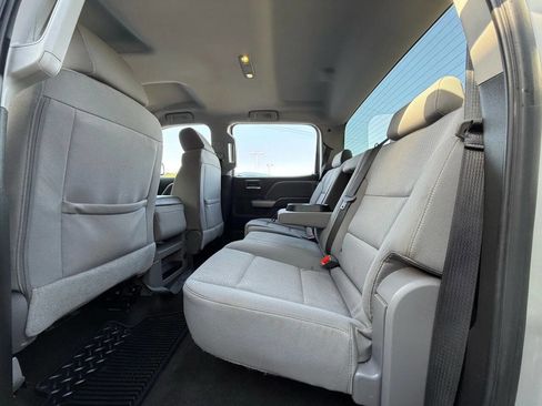 Used 2018 Chevrolet Silverado 1500 LT w/ All Star Edition image 15