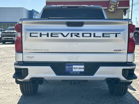 Certified 2022 Chevrolet Silverado 1500 RST w/ Max Trailering Package AWD/4WD image 7