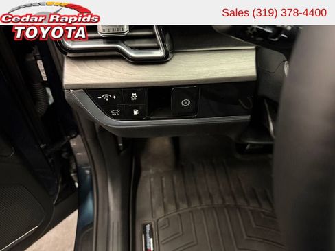 Used 2025 Kia Sportage X-Line Prestige image 10