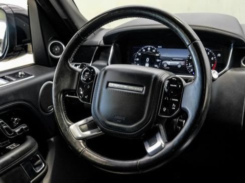 Used 2019 Land Rover Range Rover Supercharged AWD/4WD image 22