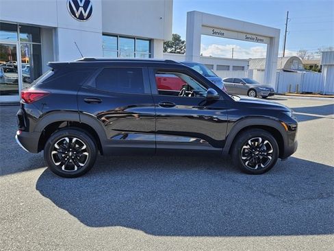 Used 2023 Chevrolet TrailBlazer LT w/ Convenience Package image 15