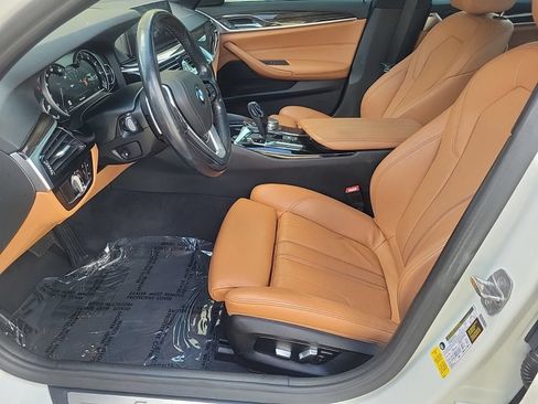 Used 2019 BMW 540i RWD image 12