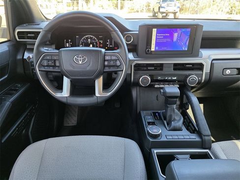 Certified 2025 Toyota 4Runner SR5 image 7