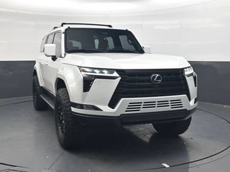 Used 2026 Lexus GX 550 w/ Accessory Package (2T) AWD/4WD video 2