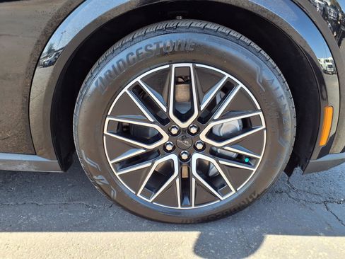 Certified 2025 Ford Mustang Mach-E Premium AWD/4WD image 9