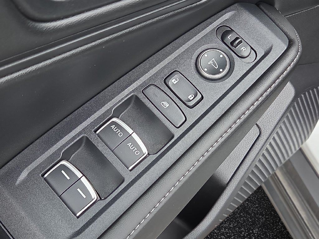 Used 2025 Honda Accord Sport image 14