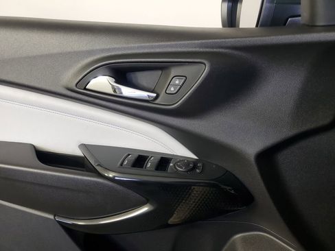 New 2026 Chevrolet Trax LT image 28