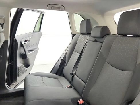 Used 2024 Toyota RAV4 XLE FWD image 30