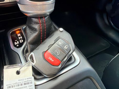 Used 2021 Jeep Wrangler Unlimited Rubicon AWD/4WD image 27
