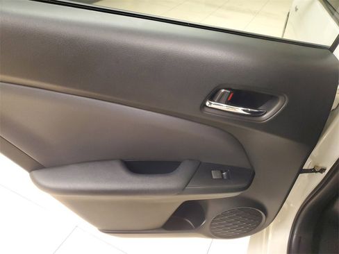 Used 2019 Toyota Prius Limited image 13