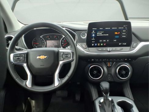 Certified 2025 Chevrolet Blazer LT w/ Midnight/Sport Edition AWD/4WD image 10