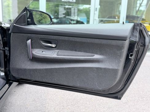 Used 2019 BMW M4 CS w/ Executive Package RWD image 35