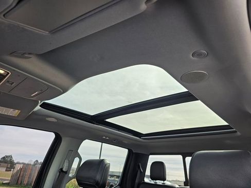 Used 2022 Ford F150 Lariat w/ Equipment Group 502A High image 20