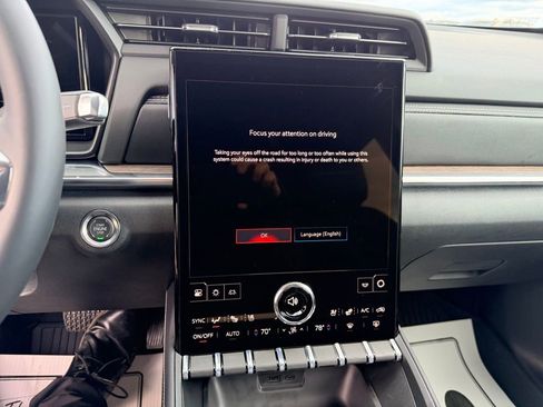 New 2026 GMC Terrain Denali AWD/4WD image 18