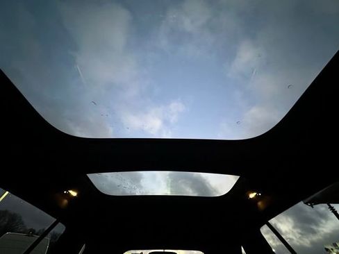 New 2026 Mercedes-Benz GLB 250 4MATIC image 16