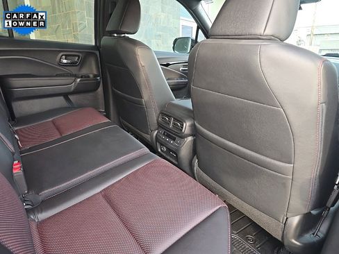 Used 2025 Honda Ridgeline Black Edition image 33