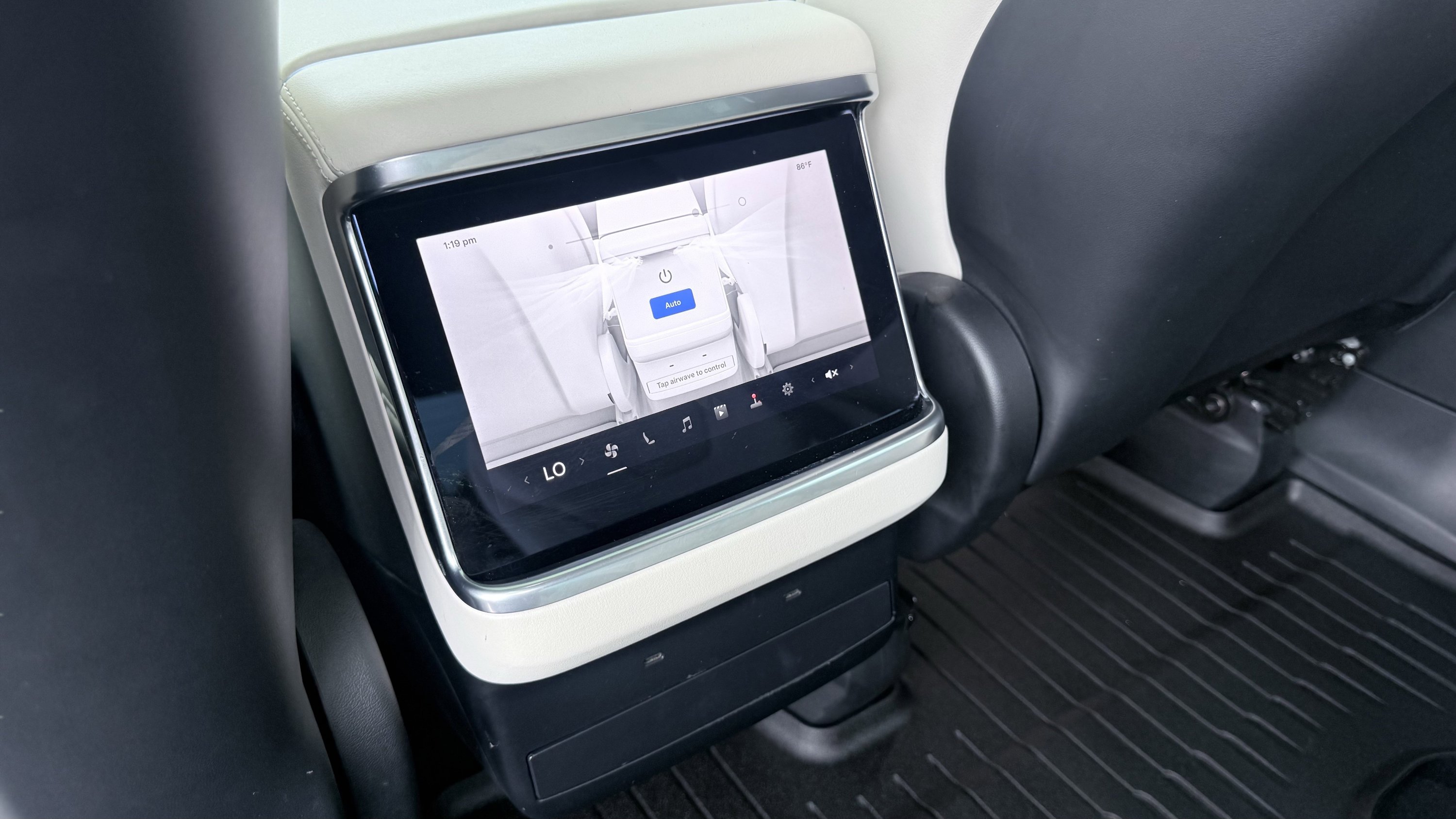 Used 2022 Tesla Model X AWD/4WD image 55