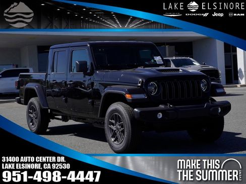 New 2026 Jeep Gladiator Sport AWD/4WD image 1