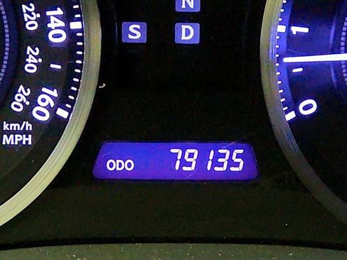 Used 2014 Lexus IS 250C image 19