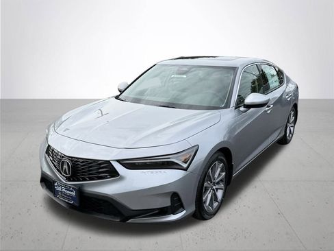 New 2025 Acura Integra image 2