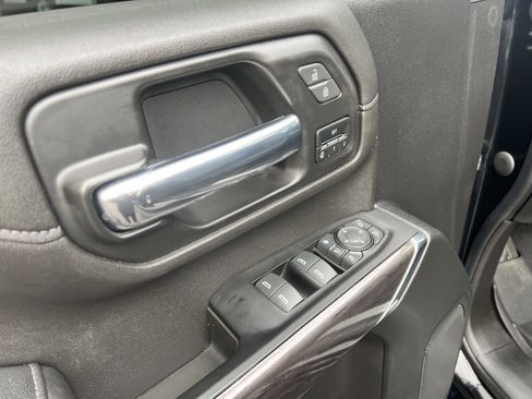 Used 2022 Chevrolet Silverado 2500 LTZ w/ LTZ Plus Package image 15