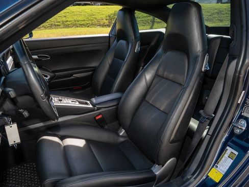 Used 2013 Porsche 911 GT3 RS image 21