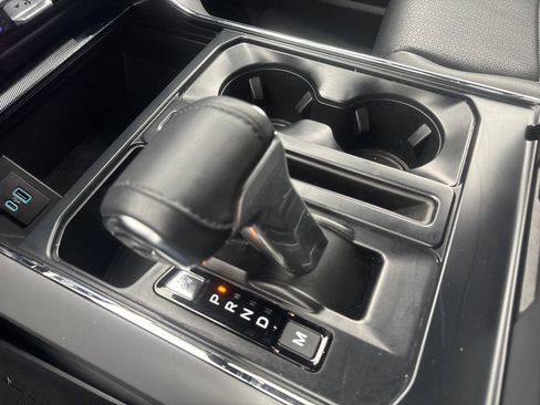 Used 2024 Ford F150 Lariat image 21