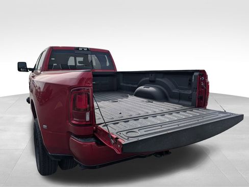 New 2026 RAM 3500 Laramie AWD/4WD image 7
