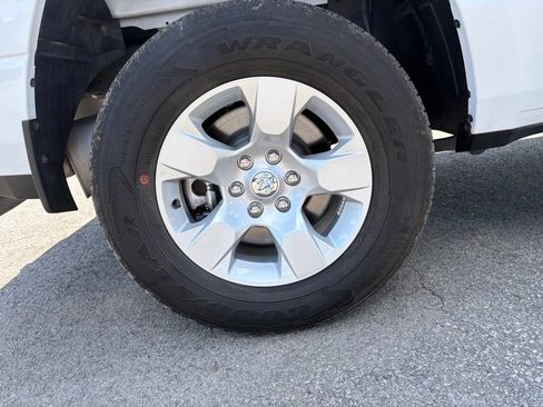 Used 2024 RAM 1500 Big Horn w/ Trailer Tow Group AWD/4WD image 32