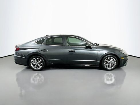 Certified 2023 Hyundai Sonata SEL w/ Convenience Package image 4